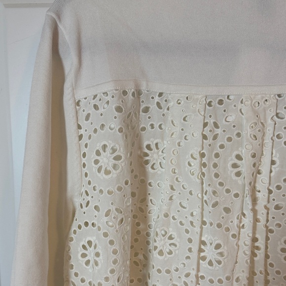NWT Ann Taylor White Short Sleeve Sweater Eyelet Detail on back Size XL Tall - Picture 6 of 7